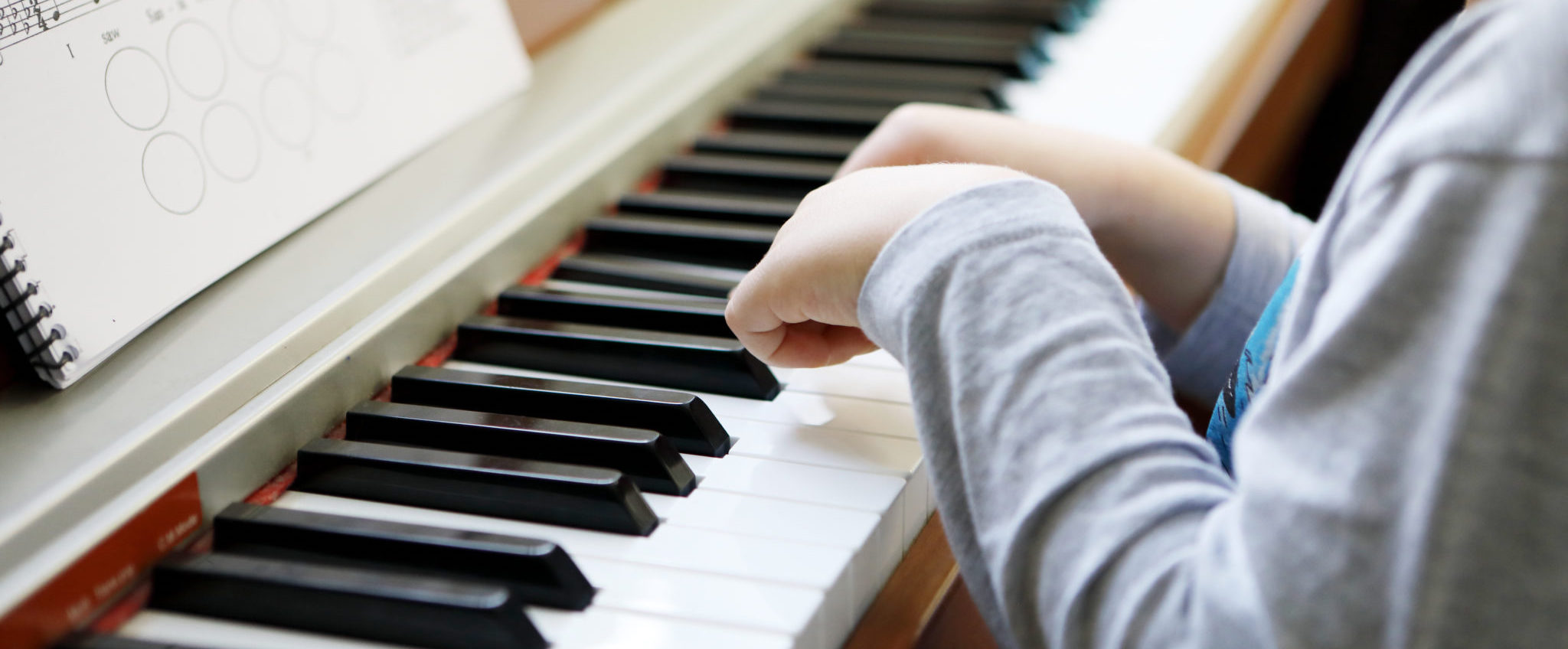 補習社生意轉讓純利可達$40,150粉嶺位於兩層於行內具競爭能力買家獲得簡約營業環境業績平穩生意頂讓特許經營及加盟資料