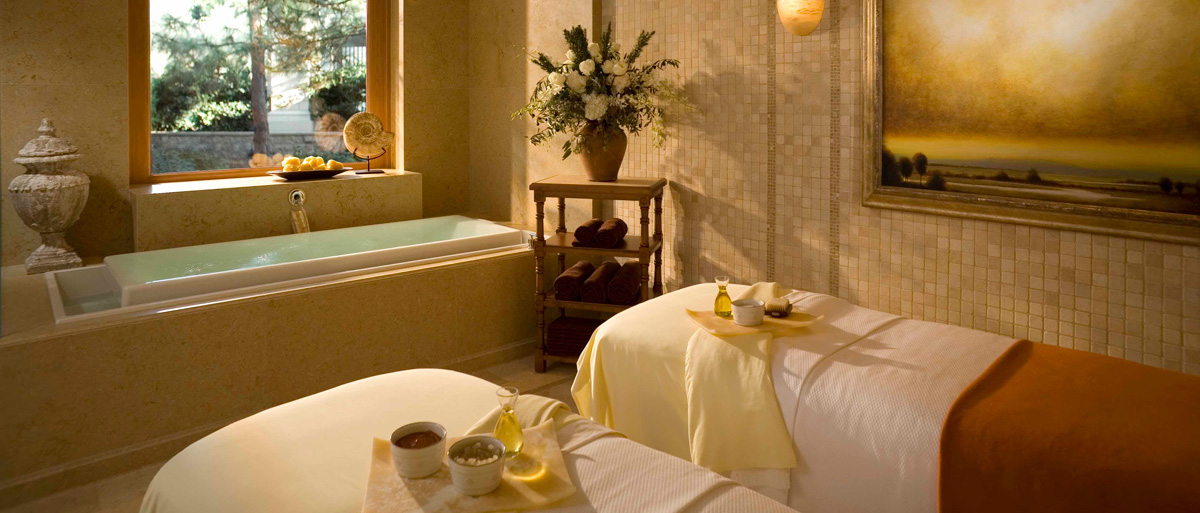 美容院資產頂讓佐敦5房總投資額約$900,000平租金可沿業務優勢擴張發展買家獲得簡約營業環境生意資產轉讓特許經營及加盟資料