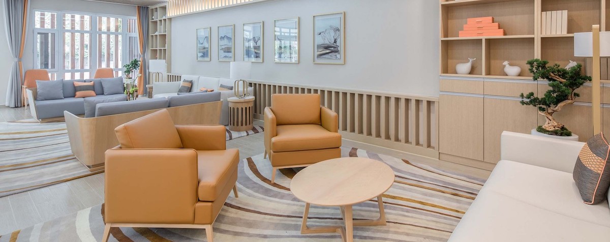 老人院生意轉讓純利可達$287,750九龍位於商場舖35房合適技術門檻入場容易格局寬敞有利發揮業務潛能民生客路廣生意頂讓特許經營及加盟資料