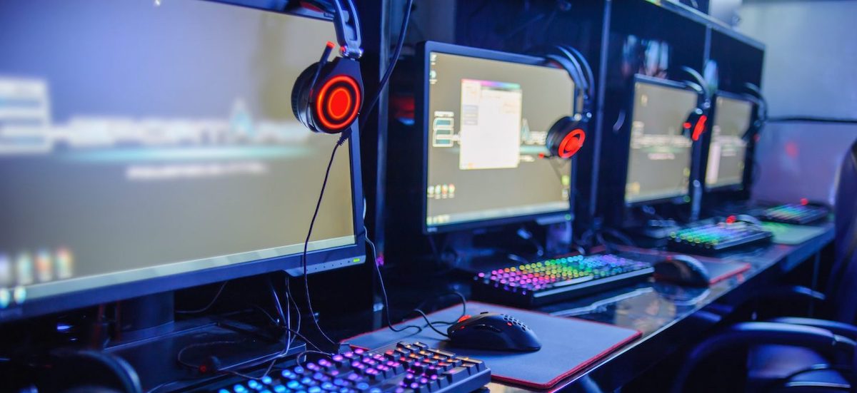 其他服務及牌照生意轉讓利潤約$26,000穩發展九龍位於商場舖細心經營已有生意基礎完善系統穩定利潤潛力豐厚生意頂讓特許經營及加盟資料