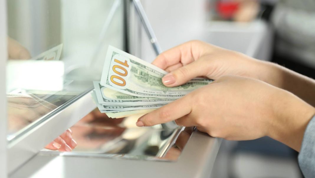 放債人牌照資產頂讓具放債人牌照旺角總投資額約$100,000細心經營恰當租金於行內具競爭能力生意資產轉讓特許經營及加盟資料