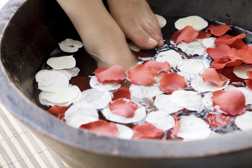 按摩店足浴店生意轉讓利潤約$25,500穩發展西環位於地舖6房穩固發展配合民生市場需求穩定營運買家獲得簡約營業環境生意頂讓特許經營及加盟資料