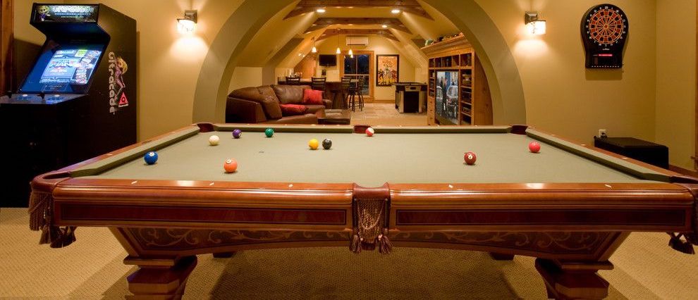 Party Room生意轉讓利潤約$38,312穩發展屯門位於工廠大廈3房易接受租金已發展可持續生意模式可沿業務優勢擴張發展生意頂讓特許經營及加盟資料