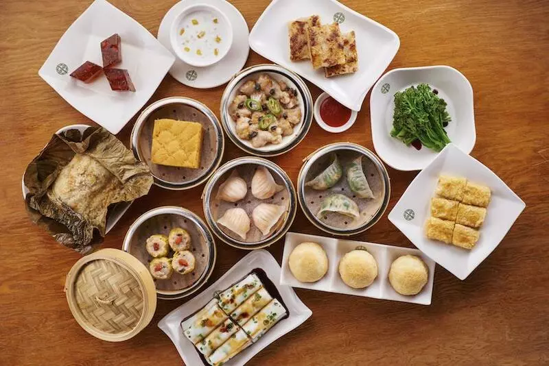 外賣店生意轉讓純利可達$79,000元朗位於地舖租金吸引於行內具競爭能力可穩守本業繼續完善發展生意頂讓特許經營及加盟資料