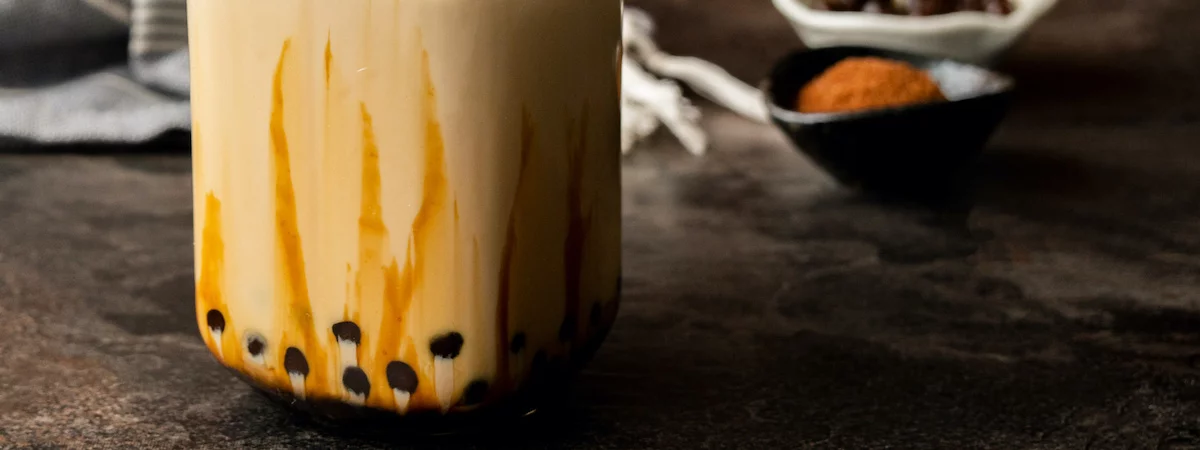 飲品店資產頂讓具食物製造廠牌照元朗總投資額約$100,000方便營運位置格局寬敞有利發揮業務潛能市場需求充足生意資產轉讓特許經營及加盟資料