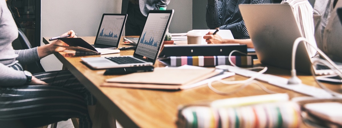 B2B電話通訊公司電訊服務公司生意轉讓利潤約$77,621九龍可穩守本業繼續完善發展買家獲得簡約營業環境經營約24年老字號位於工廠大廈約1,000呎$16呎租約120客底移民放盤特許經營及加盟資料