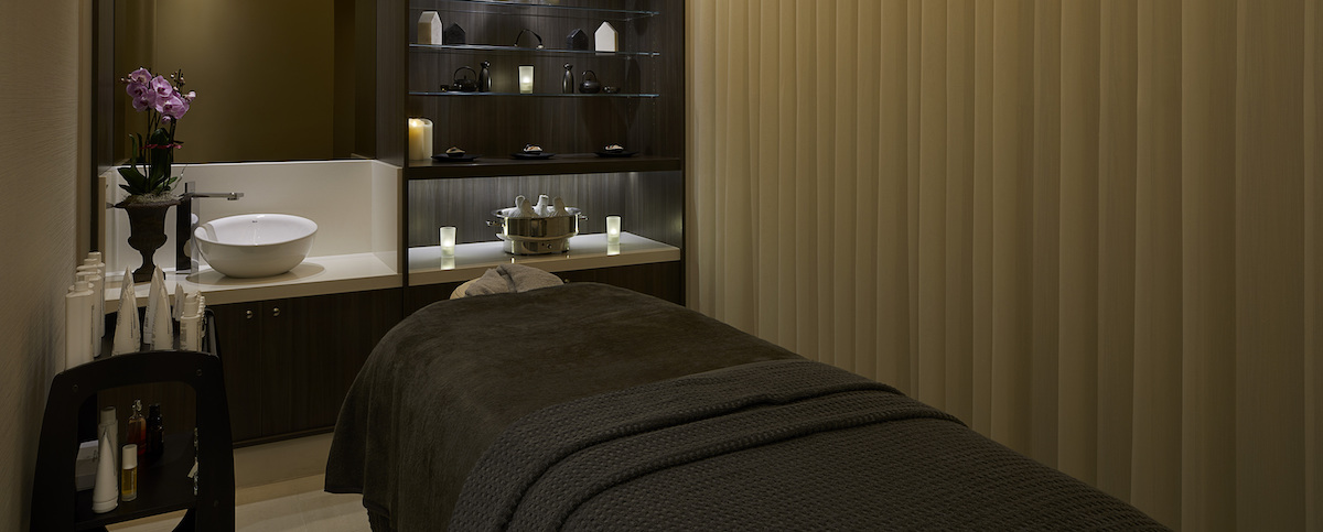 美容院生意轉讓利潤約$33,750穩發展客底約100中環位於商業大廈3房穩固發展經營壓力低穩定客群基礎生意頂讓特許經營及加盟資料