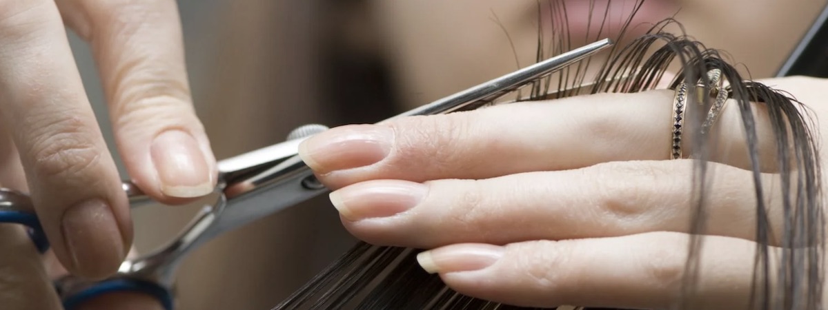 髮型屋生意轉讓利潤約$20,600穩發展屯門位於地舖穩固發展恰當租金拓展客戶潛力生意頂讓特許經營及加盟資料