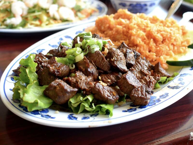 中餐廳生意轉讓純利可達$79,612荃灣明火位於地鋪閣樓罕有出讓民生剛需環繞配合民生市場需求穩定營運生意頂讓特許經營及加盟資料