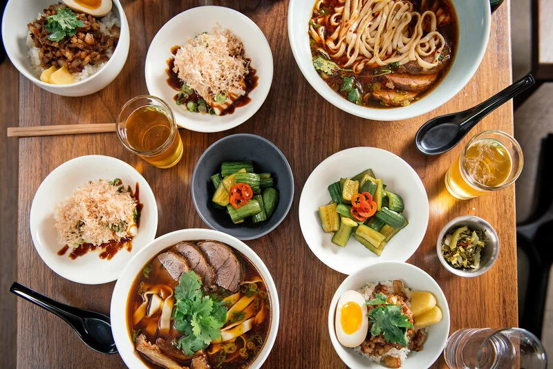 日韓東南亞餐廳資產頂讓具普通食肆牌照,酒牌天后總投資額約$500,000經營壓力低可轉型成彈性管理時間買家獲得簡約營業環境生意資產轉讓特許經營及加盟資料