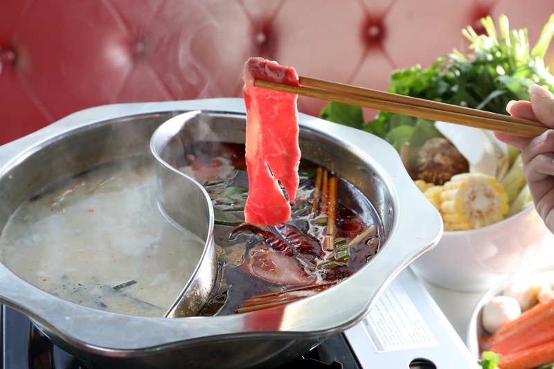 火鍋店資產頂讓具普通食肆牌照,酒牌土瓜灣總投資額約$2,000,000優良商譽省卻守業時間市場需求充足生意資產轉讓特許經營及加盟資料