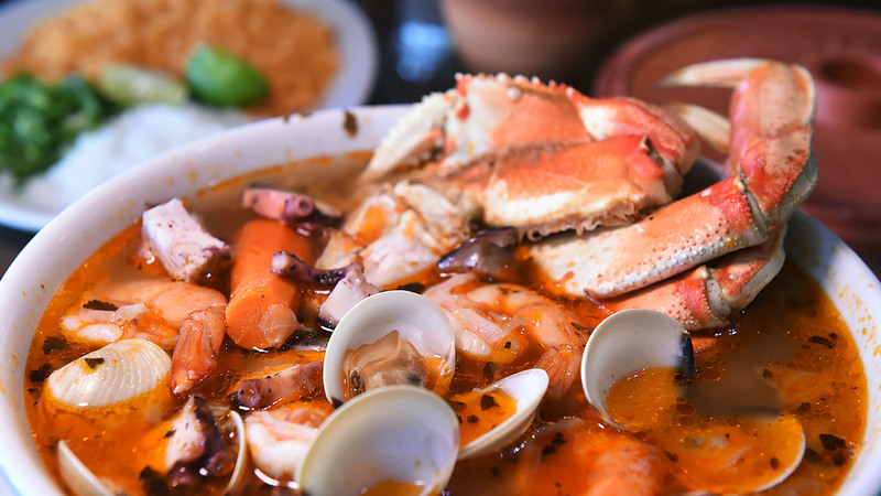 日韓東南亞餐廳生意轉讓純利可達$62,000沙田位於商場舖已有生意基礎完善系統穩定店舖保養得宜實用開業穩定客群基礎生意頂讓特許經營及加盟資料