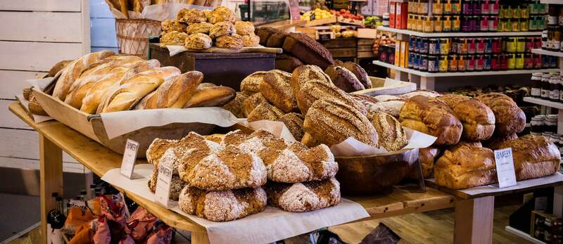 麵包店生意轉讓純利可達$96,250筲箕灣位於地舖平租金方便營運位置於行內具競爭能力生意頂讓特許經營及加盟資料