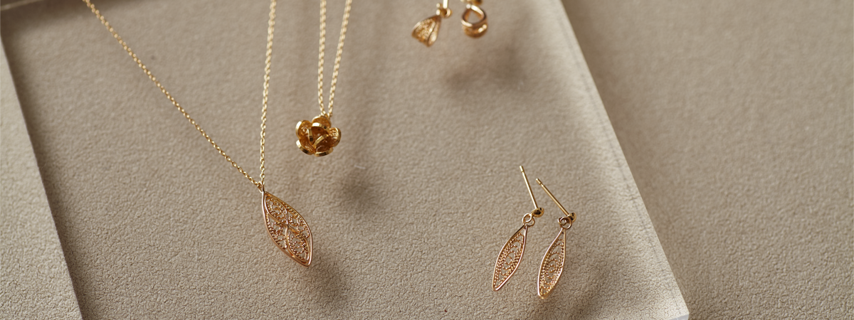 精品配件生意轉讓利潤約$13,200穩發展葵芳位於商場舖配合民生市場需求穩定營運合適技術門檻入場容易場地裝修簡潔實用連公司連銀行戶口生意頂讓特許經營及加盟資料