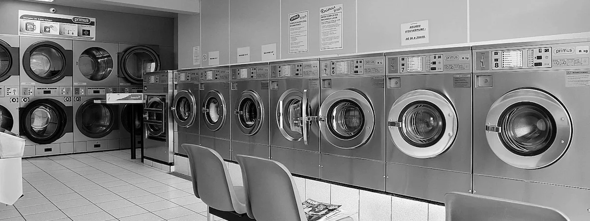 傳統洗衣生意轉讓利潤約$18,667深水埗易接受租金可轉型成彈性管理時間經營約26年老字號位於地舖約300呎特許經營及加盟資料