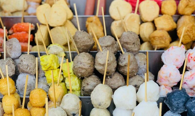 小食店生意轉讓純利可達$62,800荃灣位於地舖可轉型成彈性管理時間省卻守業時間民生客路廣生意頂讓特許經營及加盟資料