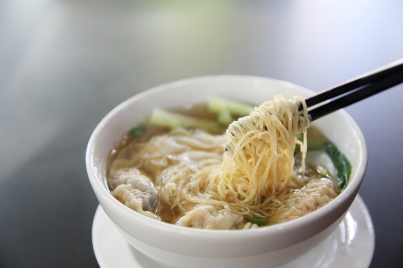 各式麵店生意轉讓純利可達$54,400太子位於地舖經營壓力低場地裝修簡潔實用利潤潛力豐厚生意頂讓特許經營及加盟資料