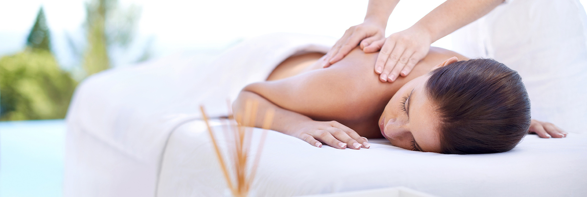 按摩店足浴店生意轉讓純利可達$96,000客底約17000九龍位於商場舖16房近民生區合適選址控製成本有道業績平穩連公司連銀行戶口生意頂讓特許經營及加盟資料