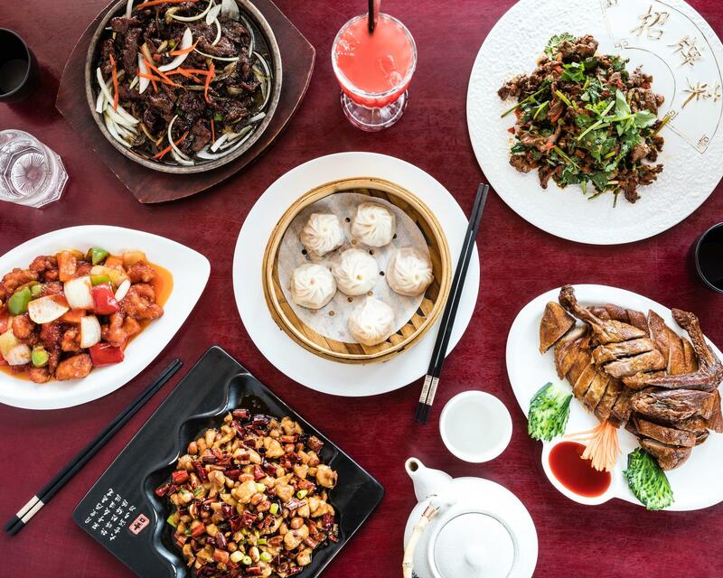 中餐廳資產頂讓具普通食肆牌照,酒牌荃灣明火總投資額約$1,000,000細心經營於行內具競爭能力利潤潛力豐厚生意資產轉讓特許經營及加盟資料