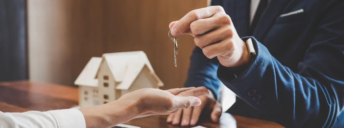 地產公司生意轉讓利潤約$26,200觀塘累積口碑買家獲得簡約營業環境退休放盤約11個月回本約328呎經營約34年老字號位於地舖特許經營及加盟資料