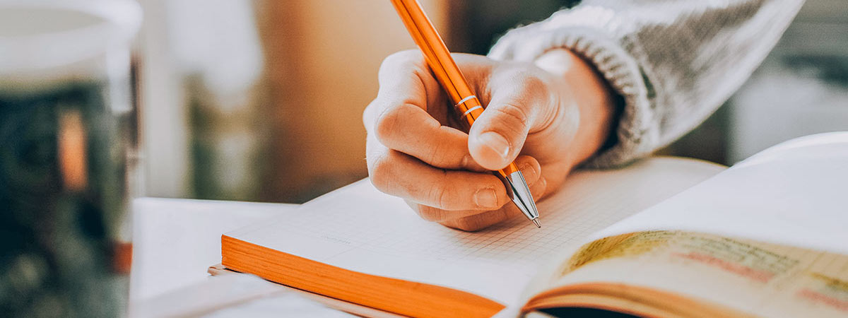 補習社生意轉讓利潤約$23,744半Autorun北角已有生意基礎完善系統穩定業績平穩位於商場舖設3房約651呎員工可留任約12個月回本特許經營及加盟資料