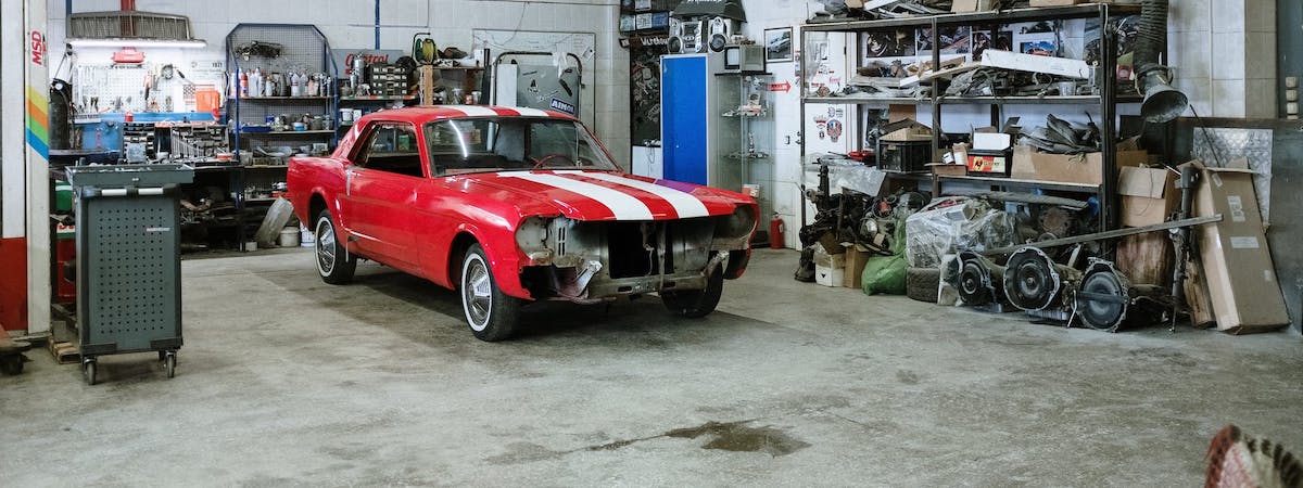 車房生意轉讓利潤約$44,112觀塘租金吸引已發展可持續生意模式約900呎總投資額約$500,000移民放盤約1,000客底位於地舖連閣樓包升降台成立約8年約2個月回本特許經營及加盟資料