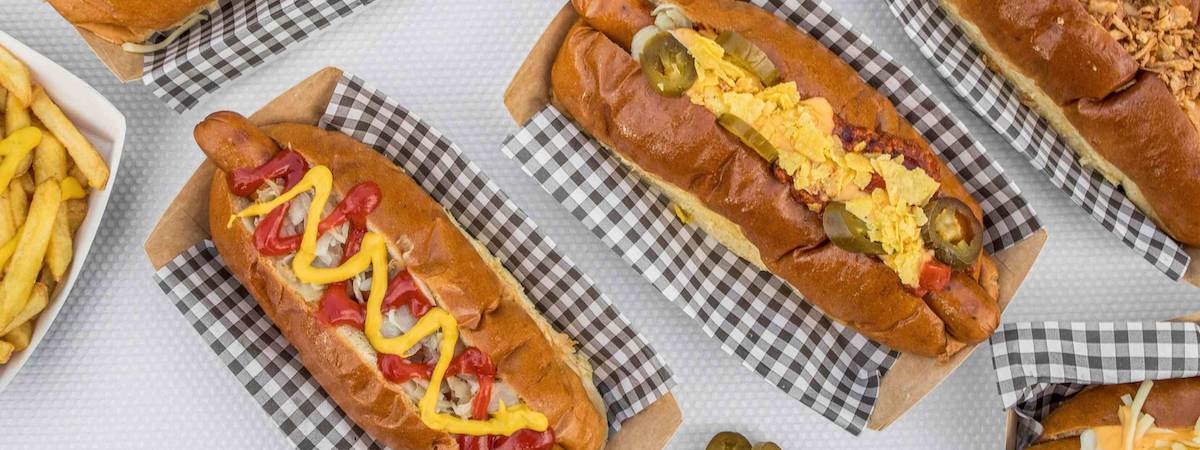 小食店生意轉讓純利可達$48,300粉嶺位於商場舖穩固發展於行內具競爭能力買家獲得簡約營業環境生意頂讓特許經營及加盟資料