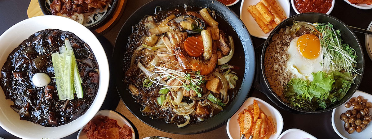 日韓東南亞餐廳生意轉讓純利可達$45,050北角位於地舖店舖保養得宜實用開業省卻守業時間穩定客群基礎生意頂讓特許經營及加盟資料