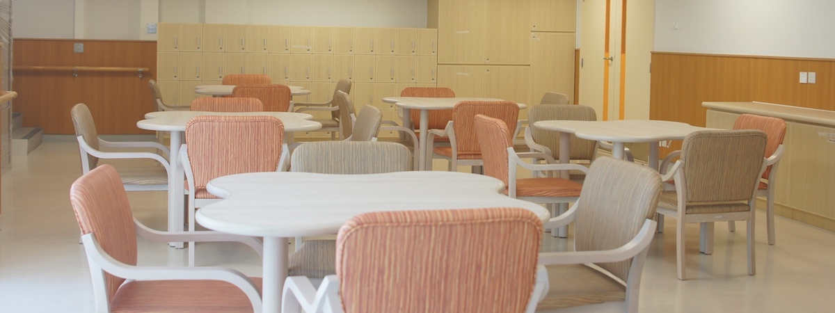 老人院生意轉讓利潤約$125,400深水埗場地裝修簡潔實用拓展客戶潛力約49客底經營約12年歷史退休放盤約4,770呎總投資額約$1000萬特許經營及加盟資料