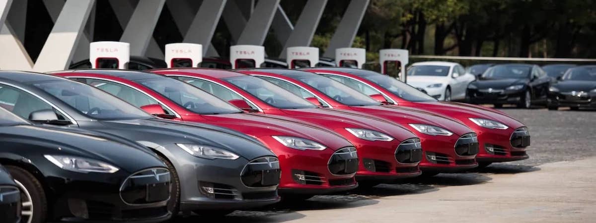 出租網約車業務生意轉讓利潤約$45,832Autorun網上細心經營配合民生市場需求穩定營運包tesla model s總投資額約$70萬移民放盤特許經營及加盟資料